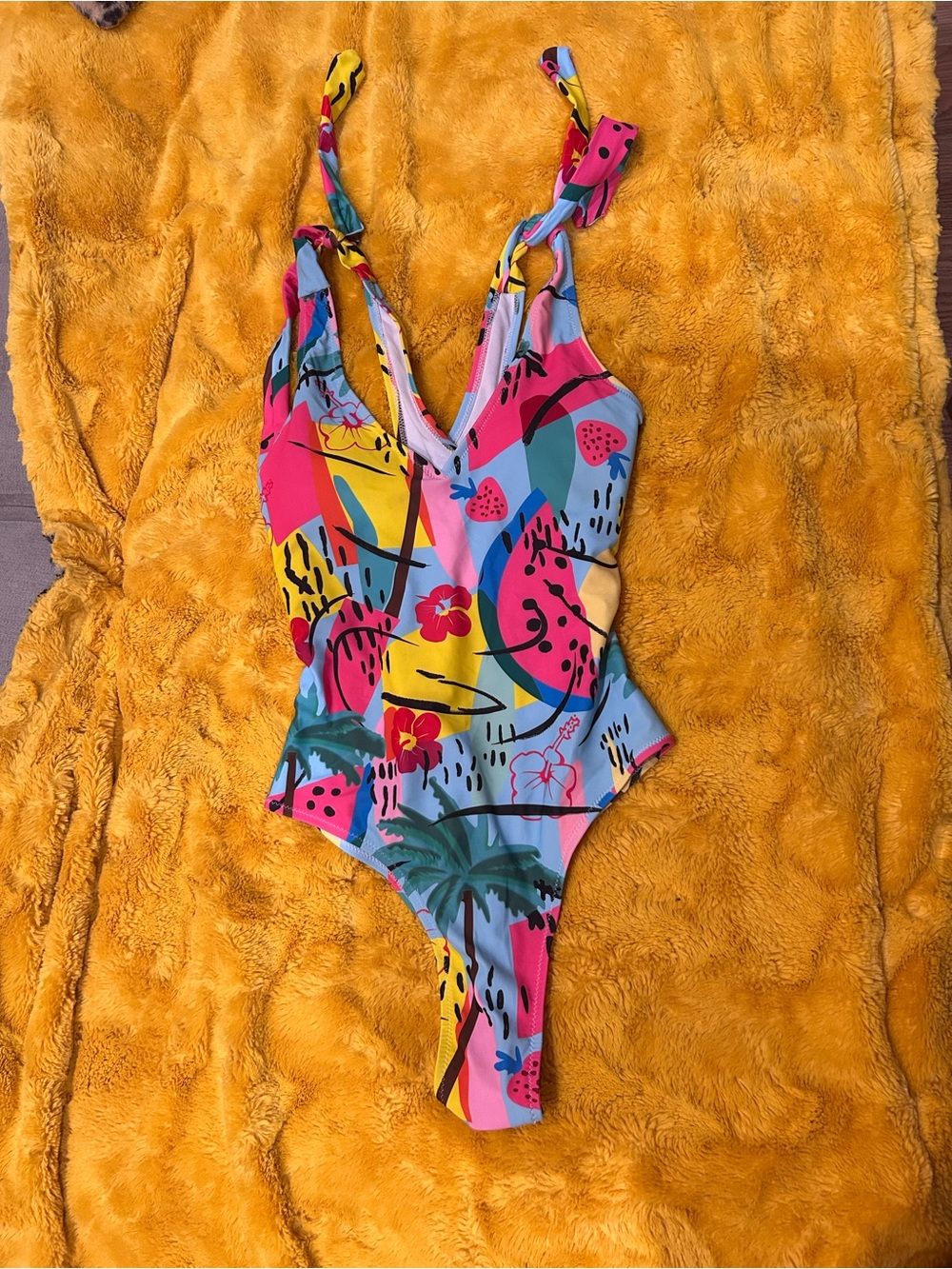 SHEIN Multicolor Tropical Fruit Print One-Piece Swimsuit EUC